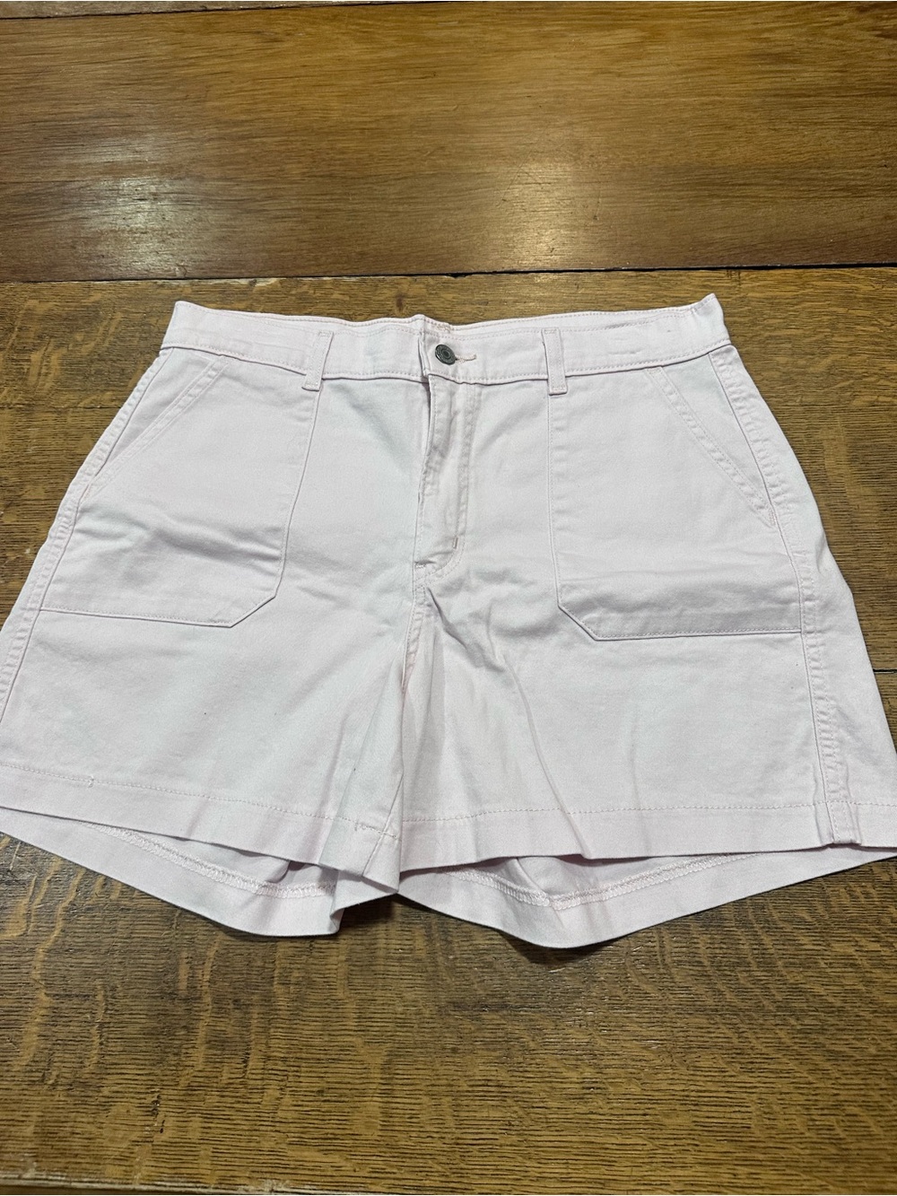 Levi's Light Pink‎ Women's High-Rise Patch Pocket utility Shorts sz 31